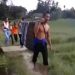 Orang Sakit Ditandu ke Puskesmas, Akibat Infrastruktur Jalan Rusak