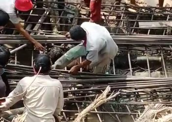 Dua Pekerja Jembatan di Lebak Terhimpit Besi