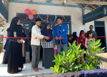 KKN UIN Banten dan KKN UIN Jakarta Kolaborasi Launching TBM di Lebak