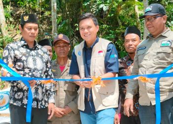 Rayakan HUT RI, YBM BRIlian Resmikan Jembatan Permanen Mekarsari Cihara