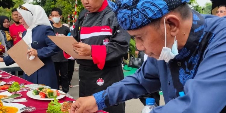Hari Nasional UMKM di Lebak, Ada Fashion Week hingga Lomba Cipta Kuliner Ikan Ciujung