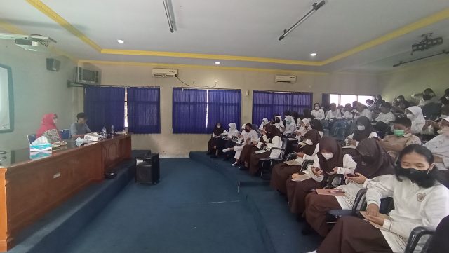 Ekstrakurikuler Jurnalistik SMAN 2 KS Ikuti Pelatihan Jurnalistik