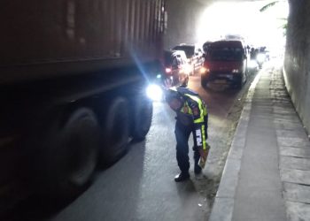Hendak Nyalip, Ibu dan Anak Tewas Terlindas Truk di Kibin, Serang
