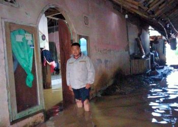 Empat RT di Padarincang Kebanjiran, Sebagian Warga Mengungsi