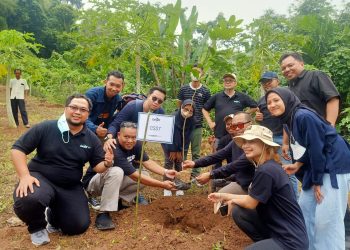 Salurkan CSR, PT Cargill Tanam 1.000 Bibit Pohon Buah