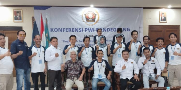 Kepengurusan PWI Pandeglang Berganti