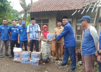 Demokrat Lebak Turun Tangan Bantu Masyarakat Tidak Mampu