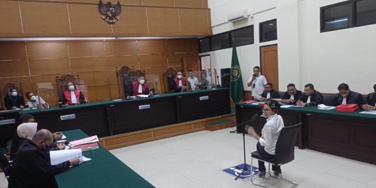 Kasus Dugaan Penghinaan Dito Mahendra, Nikita Mirzani Dijerat Jaksa Pasal Berlapis