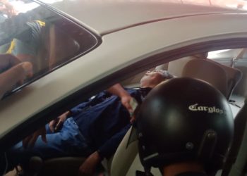 Pensiunan BUMN Ditemukan Tewas di Dalam Mobil
