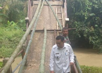 Jembatan Sepanjang 50 Meter di Cikeusik Pandeglang Putus