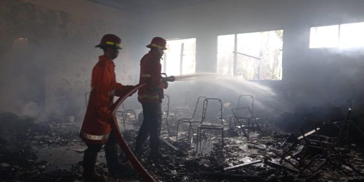 SDN Ukirsari Bojonegara Terbakar, Empat Ruangan Rusak