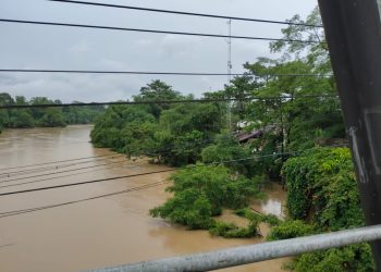 Awas Banjir, Ketinggian Air Sungai Ciberang dan Ciujung Capai 572 Sentimeter