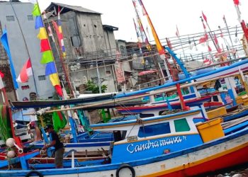 Lima Bulan Nelayan Teluk Labuan Tak Melaut, Kuras Tabungan hingga Gadaikan Perabot Rumah