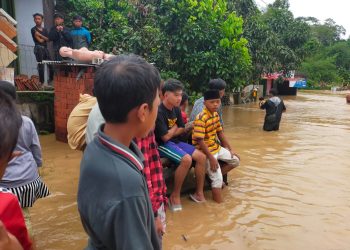 Duh! 70 Rumah dan Akses Jalan di Cimarga Terendam