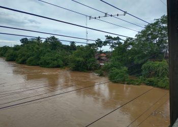 Hujan Deras di Daerah Hulu, Sungai Ciberang Berstatus Awas