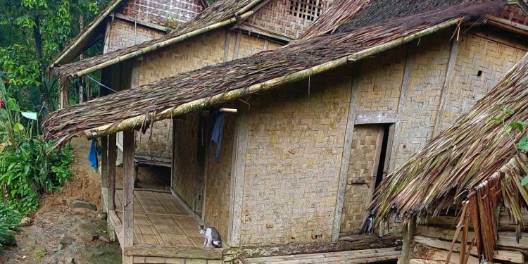 15 Rumah Warga Baduy Rusak Diterjang Angin Kencang