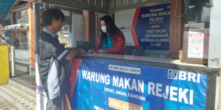 Cerita Perempuan Banyuwangi Jadi AgenBRILink dengan Omset Ciamik