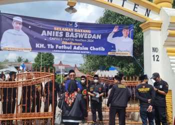 Jelang Safari Politik Anies Baswedan, Kediaman KH Fathul Adzim Mulai Dipenuhi Pengurus NasDem dan Relawan Anies Baswedan