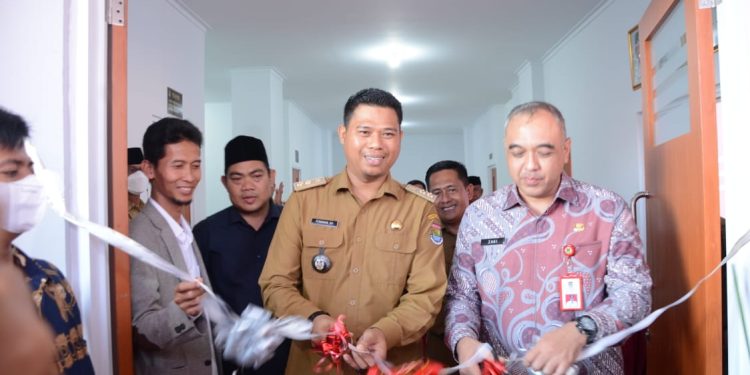 Resmikan Kantor Desa Jatimulya, Bupati Zaki: Saya Ingin Kades dan Perangkatnya Tingkatkan Pelayanan