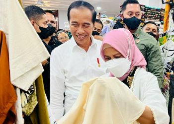 Resmikan Pasar Seni Sukawati, Jokowi: Penataan Produknya Lebih Rapi