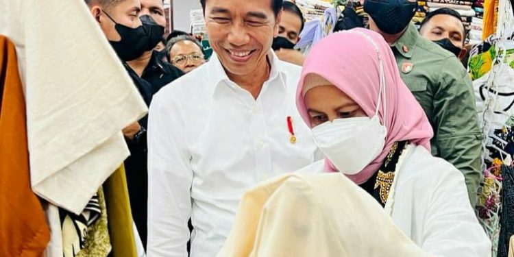 Resmikan Pasar Seni Sukawati, Jokowi: Penataan Produknya Lebih Rapi
