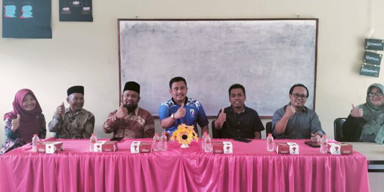Struktur Komite Terbentuk, SMK Negeri 1 Kalanganyar Usung Program Go Green