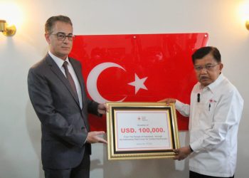 PMI Serahkan Bantuan 100 Ribu Dolar untuk Korban Gempa Turki