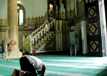 Tiga Amalan Mudah Tapi Pahalanya Berlimpah yang Bisa Dilakukan Saat Isra Mikraj