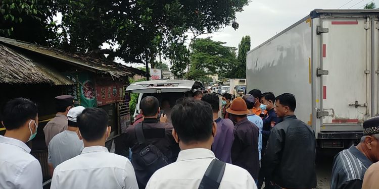 Polisi Selidiki Penemuan Mayat Pria Berlumuran Darah di Lebak