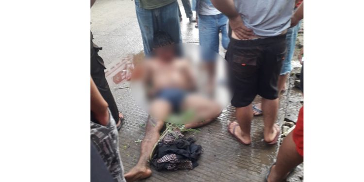 Gagal Kabur, Pelaku Curanmor Babak Belur Dihajar dan Ditelanjangi Massa.