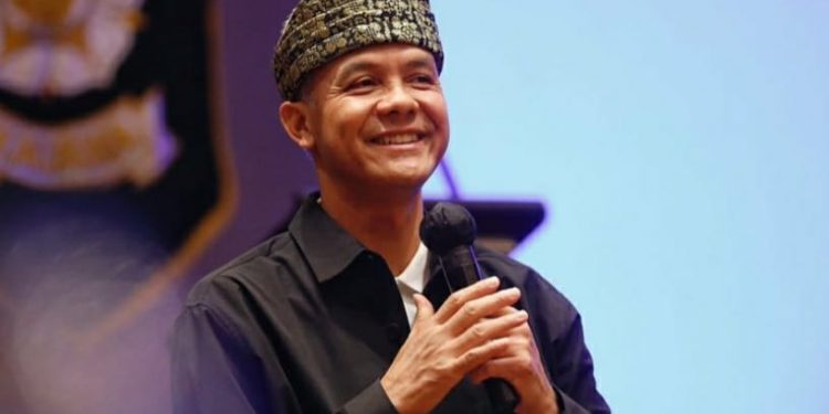 Batal Jadi Tuan Rumah U-20, Instagram Ganjar Diserbu Netizen 
