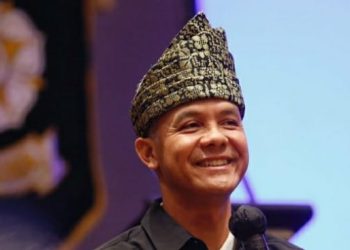 Batal Jadi Tuan Rumah U-20, Instagram Ganjar Diserbu Netizen 