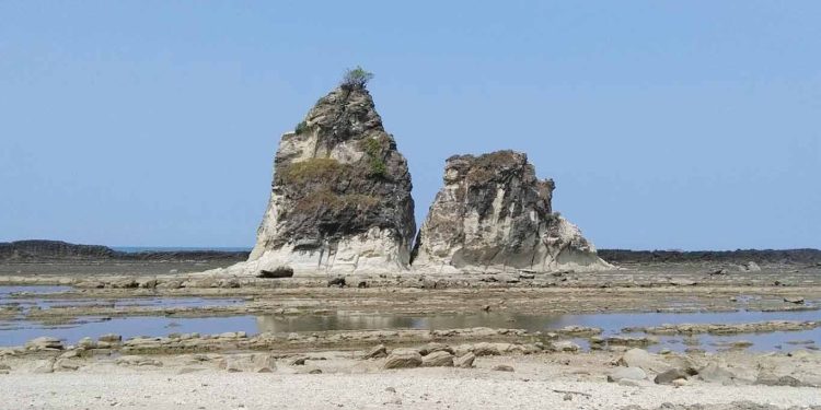 7 Pilihan Pantai di Banten Selatan untuk Libur Lebaran Bersama Keluarga