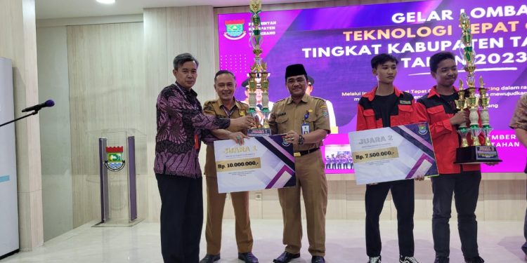Dengan Tabela, Bisa Tanam Padi 1 Hektare Dalam Waktu Delapan Jam