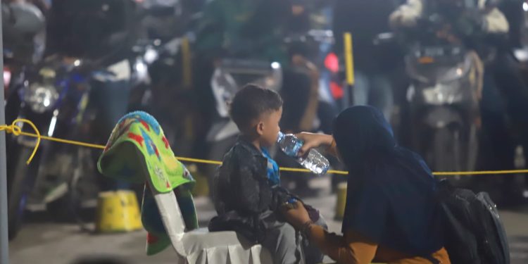 GALERI FOTO: Potret Anak-anak Ikut Mudik Dengan Motor