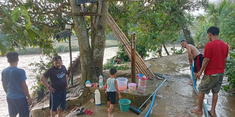 Puluhan Rumah di Curugbitung Terendam Banjir