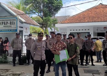 Usut Tuntas Kasus Dugaan Pungli di KPU Lebak