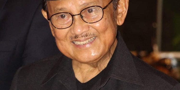 Peran BJ Habibie sebagai Pahlawan Dibalik Kebebasan Pers Indonesia