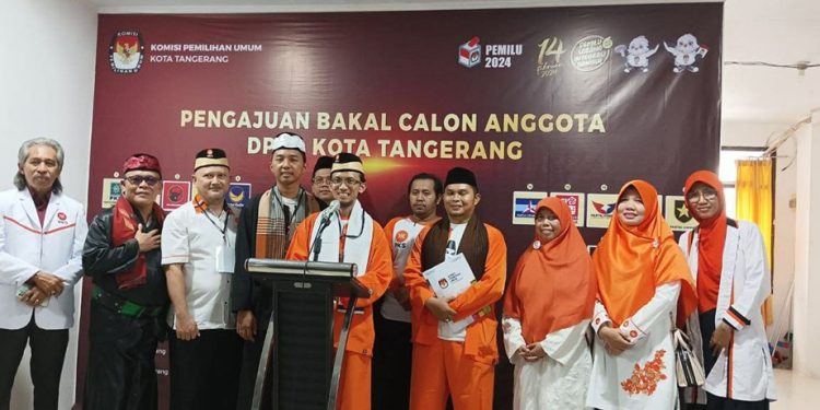 PKS Jadi Pendaftar Pertama Bacaleg di Kota Tangerang