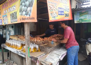 Harga Telur Ayam di Pasar Baru Kranggot Tembus Rp 34 Ribu per Kilo