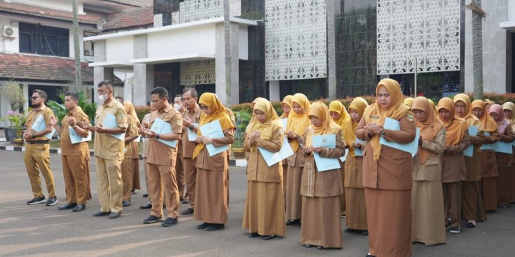 ASN Berharap Pencairan Gaji ke-13 Awal Juni Bukan Hoaks