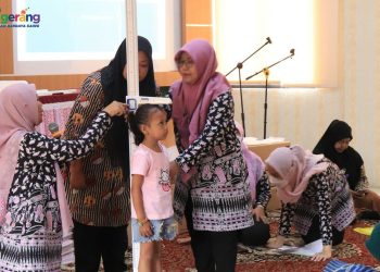 Cegah Stunting, Kader Posyandu Cibodas Dilatih Menggunakan Antropometri
