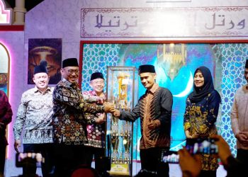 Kafilah Kecamatan Jombang Rebut Juara Umum MTQ XXII Kota Cilegon