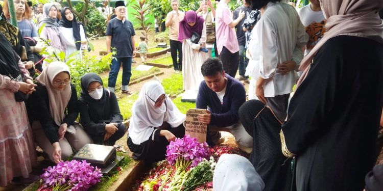 Benyamin Davnie: Pak Masduki Banyak Mengajarkan Kesabaran dan Ketelatenan