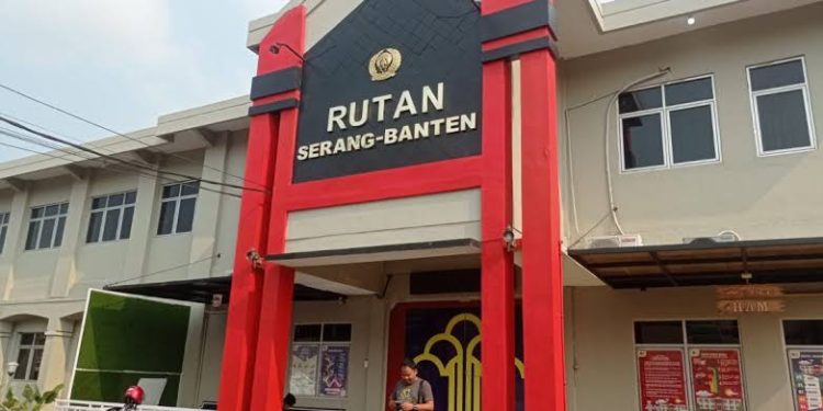 Bukan Besuk Kepala BPKAD Kabupaten Serang, Ini Tujuan Bupati Serang Sambangi Rutan Kelas IIB Serang