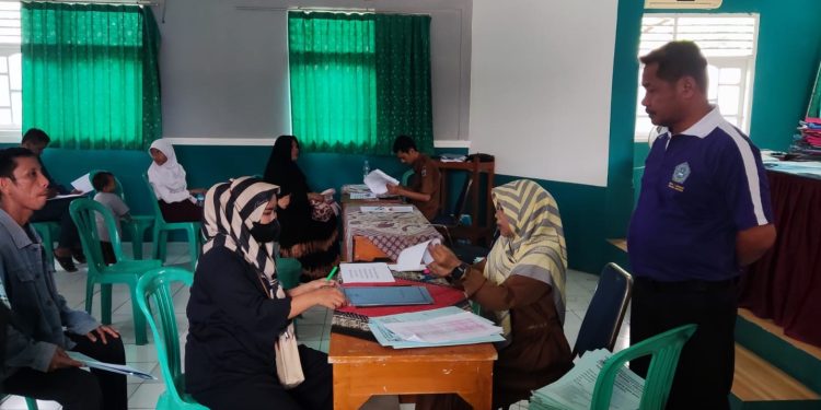 Proses Daftar Ulang di SMP Negeri Ciruas Dilaksanakan Dua Hari