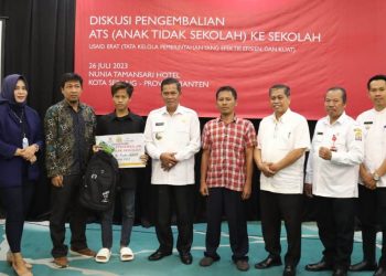 USAID ERAT Gandeng Pemkot Serang Jalankan Program Aje Kendor Sekolah