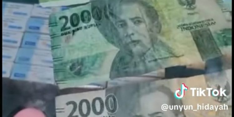 Viral, Uang Rp 2 Ribu Disulap jadi Rp 20 Ribu, Netizen: Indonesia Sungguh Kreatif