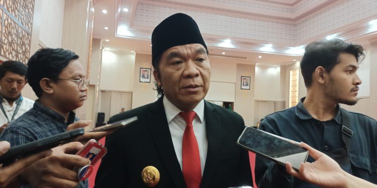 Honorer Pemprov Banten Tetap Demo, Ini Komentar Al Muktabar