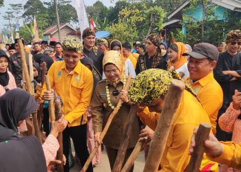 Bupati Serang Buka Festival Desa Wisata Cikolelet 2023